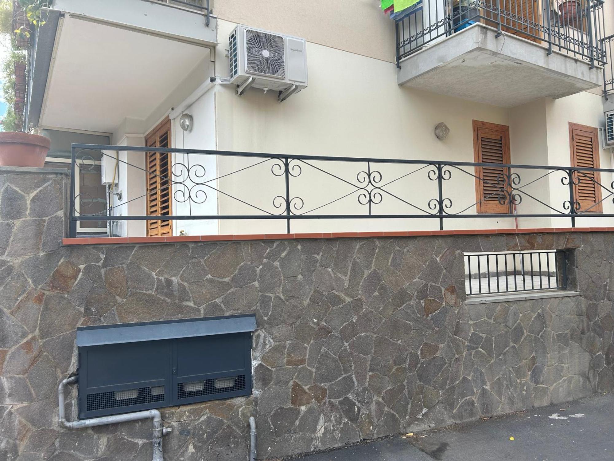 Appartamento Relax - Mare Cannizzaro - Aci Castello Catania Exterior foto